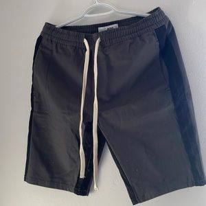 NEW Cargo shorts gray size M